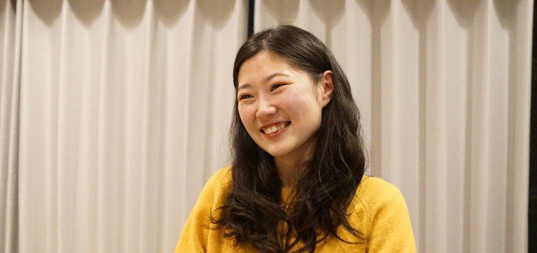 デザインファーム卒業生　鈴木 真優さん